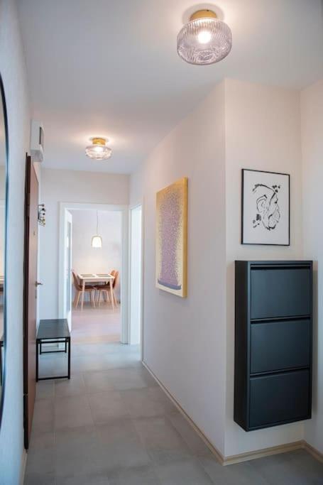 Madrid: A Modern 2-Bedroom Apartment With Parking صوفيا المظهر الخارجي الصورة