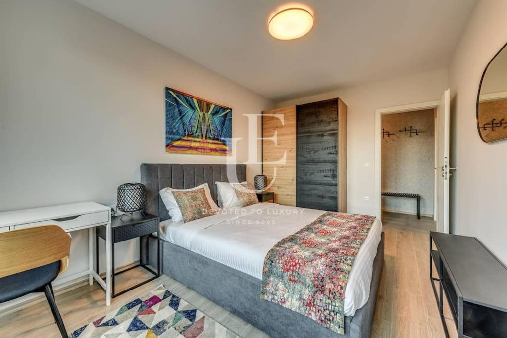 Madrid: A Modern 2-Bedroom Apartment With Parking صوفيا المظهر الخارجي الصورة
